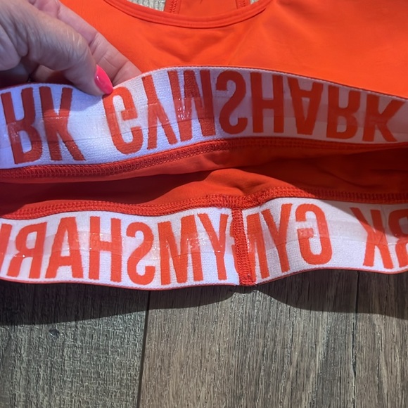 Like new orange gymshark sports bra size M - Picture 2 of 4